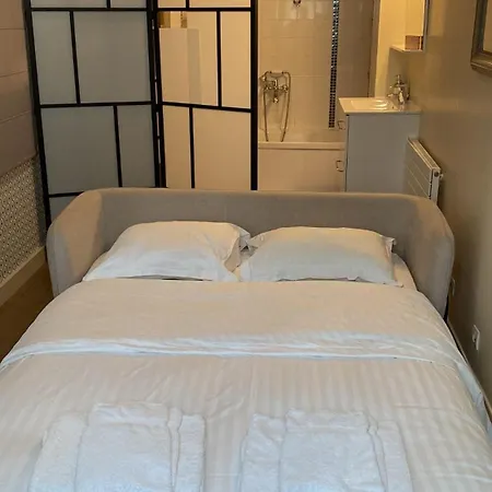 Apartment Canal Saint Martin *