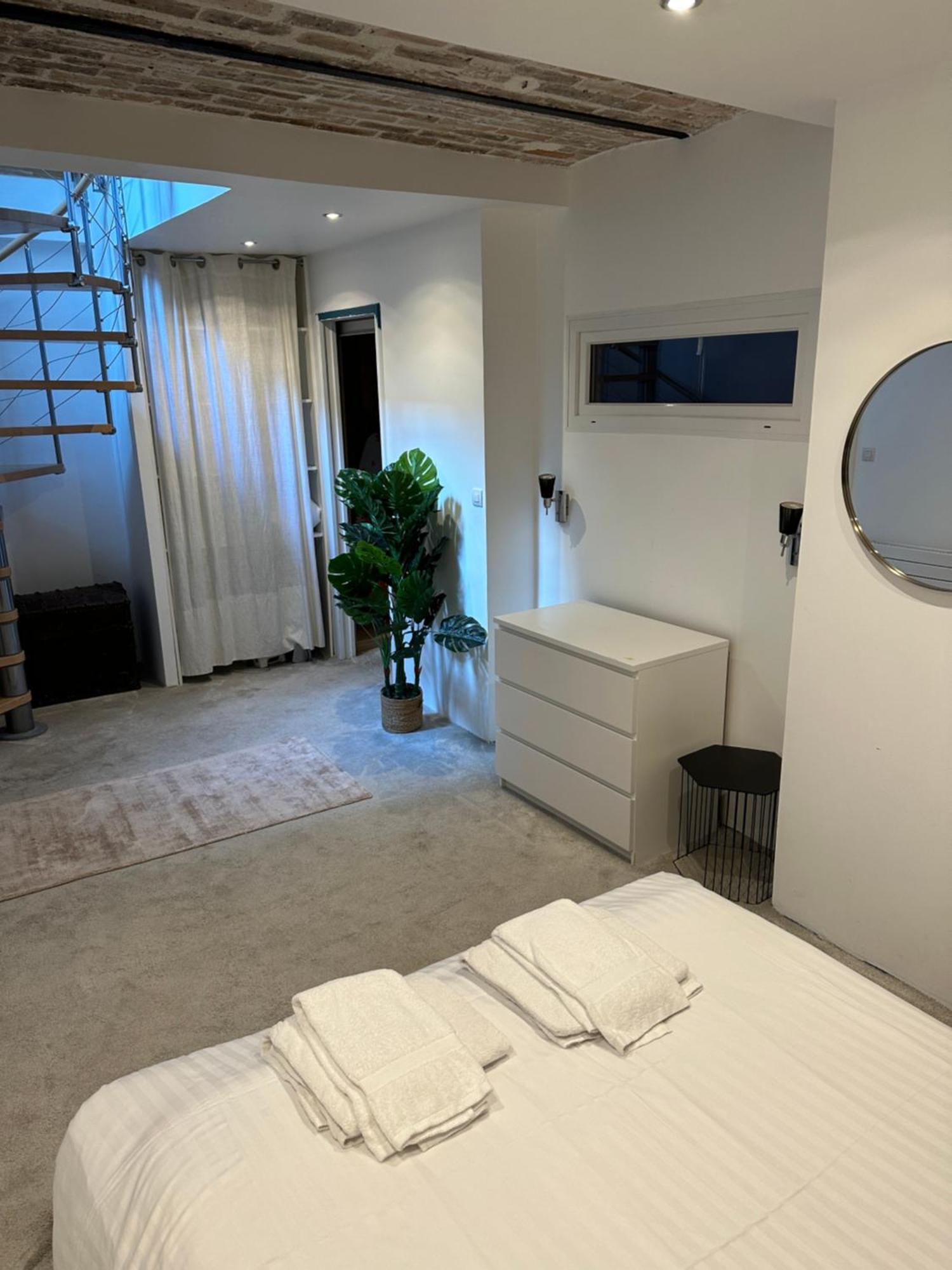 Canal Saint Martin Appartamento Parigi